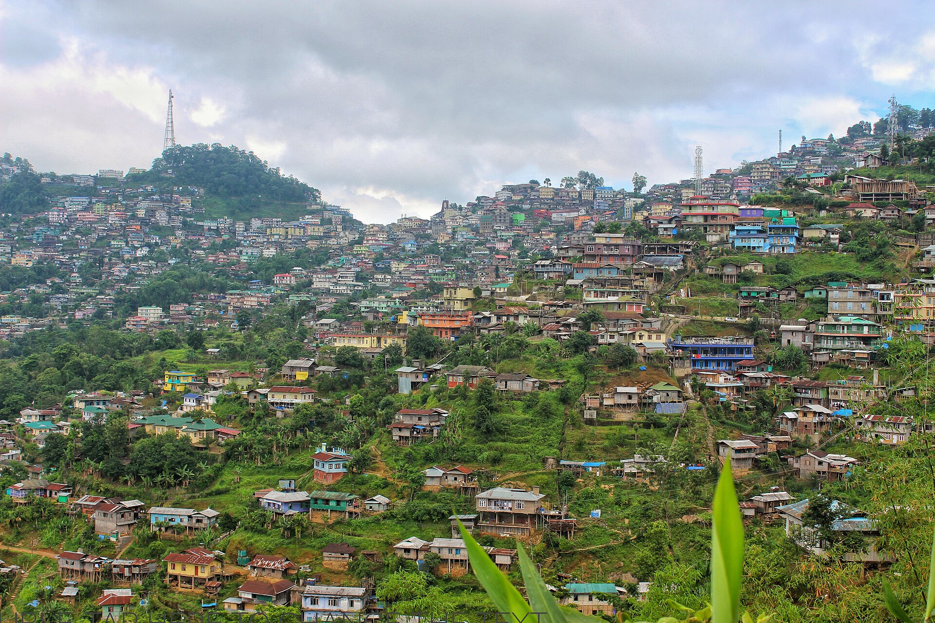 Imagem de referência relacionada a Mokokchung, item descrito como registro de referência sobre Mokokchung, organizado a partir de dados estruturados abertos