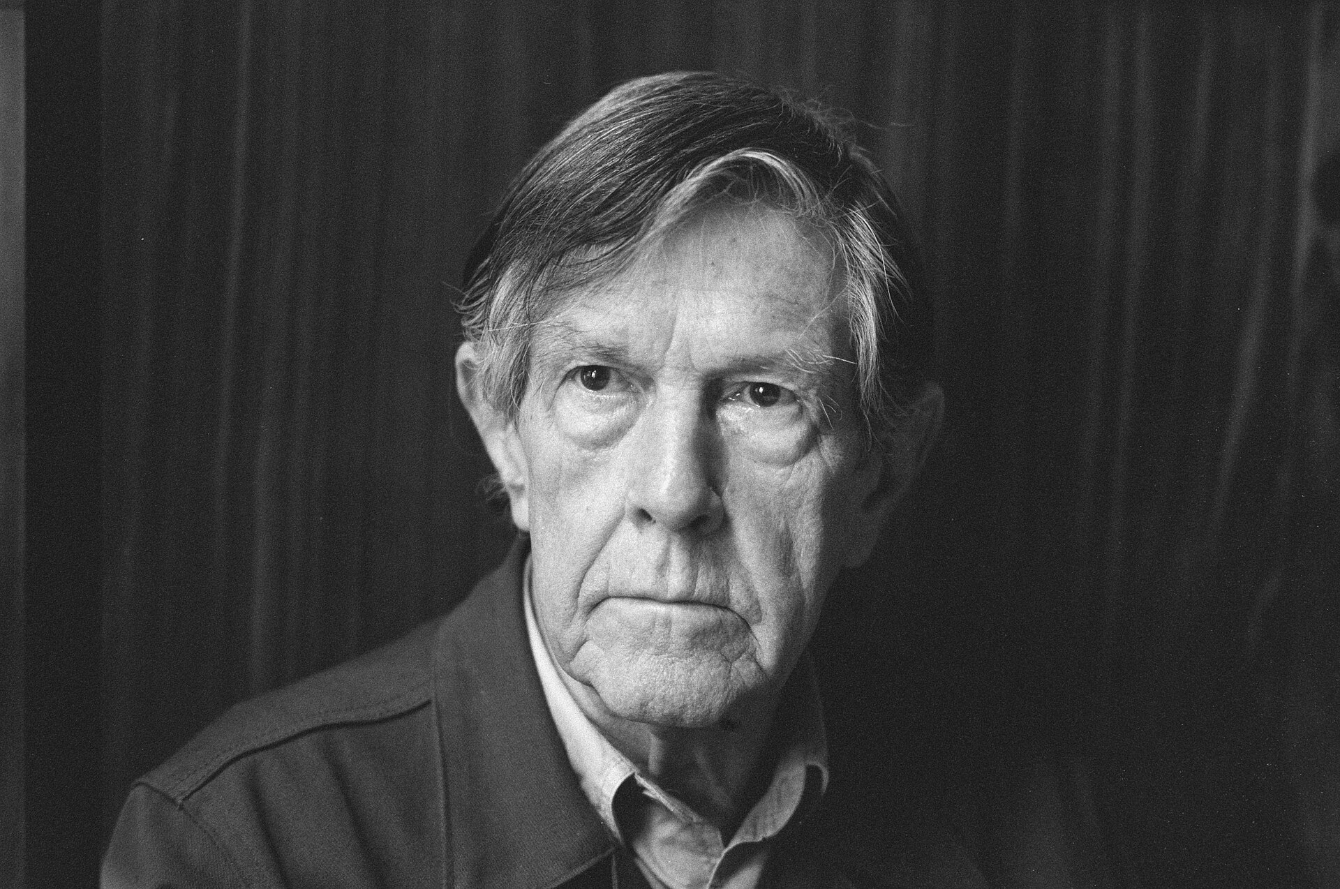 Imagem de referência de John Cage, descrito nos dados abertos como compositor americano (1912-1992)