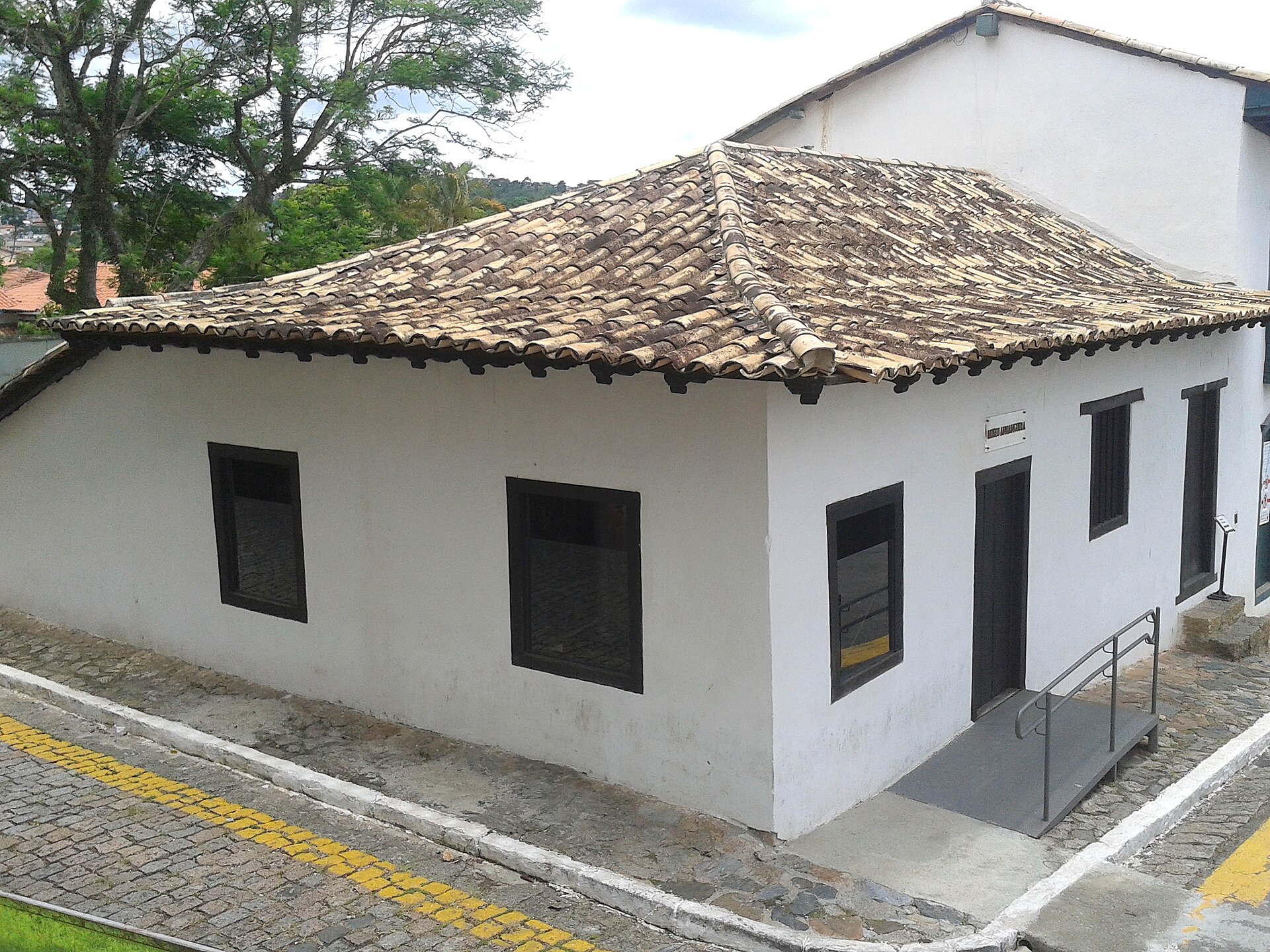 Imagem de referência de Museu Casa do Anhanguera, descrito nos dados abertos como patrimônio localizado no Brasil