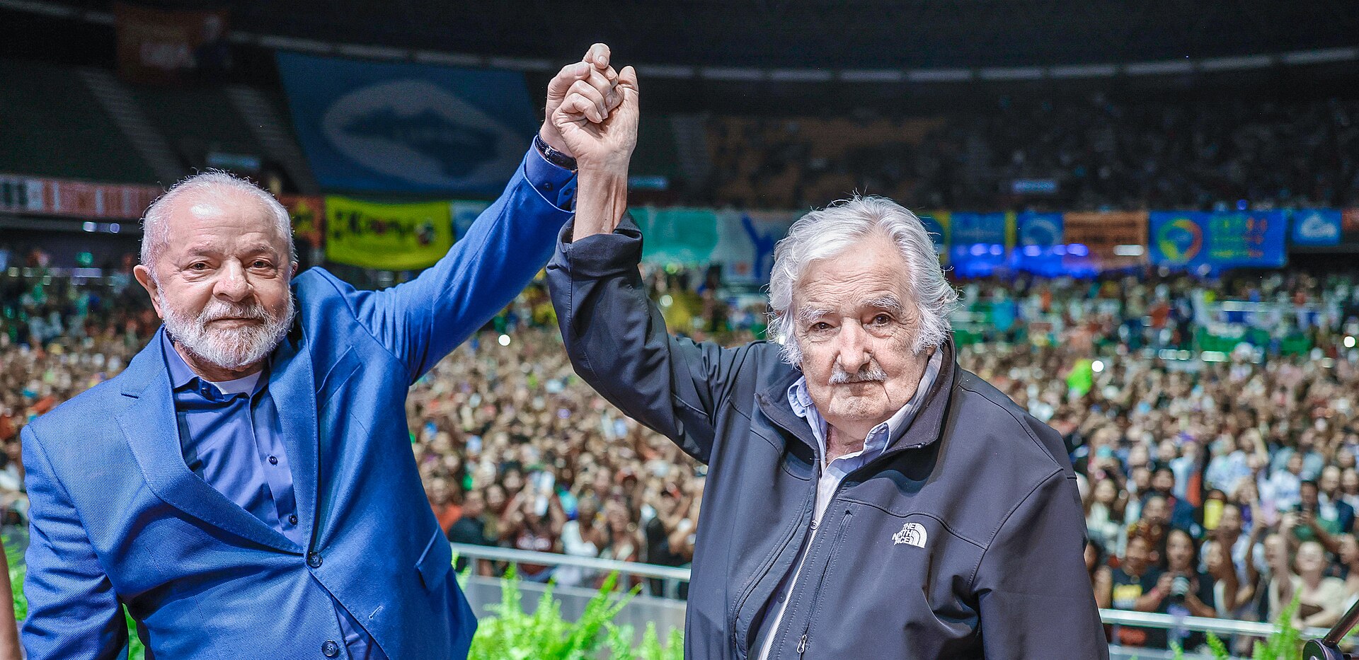 Imagem de referência de União Nacional dos Estudantes, descrito nos dados abertos como organização estudantil brasileira