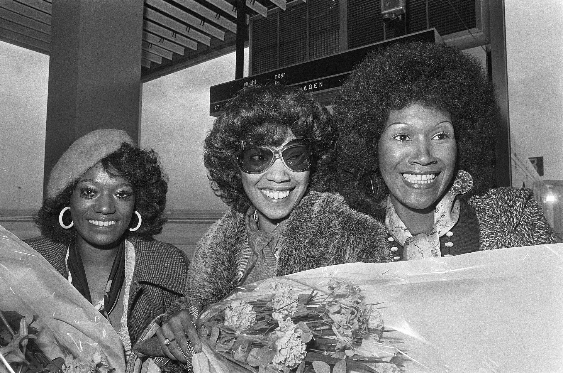 Imagem de referência de The Pointer Sisters, descrito nos dados abertos como grupo musical americano