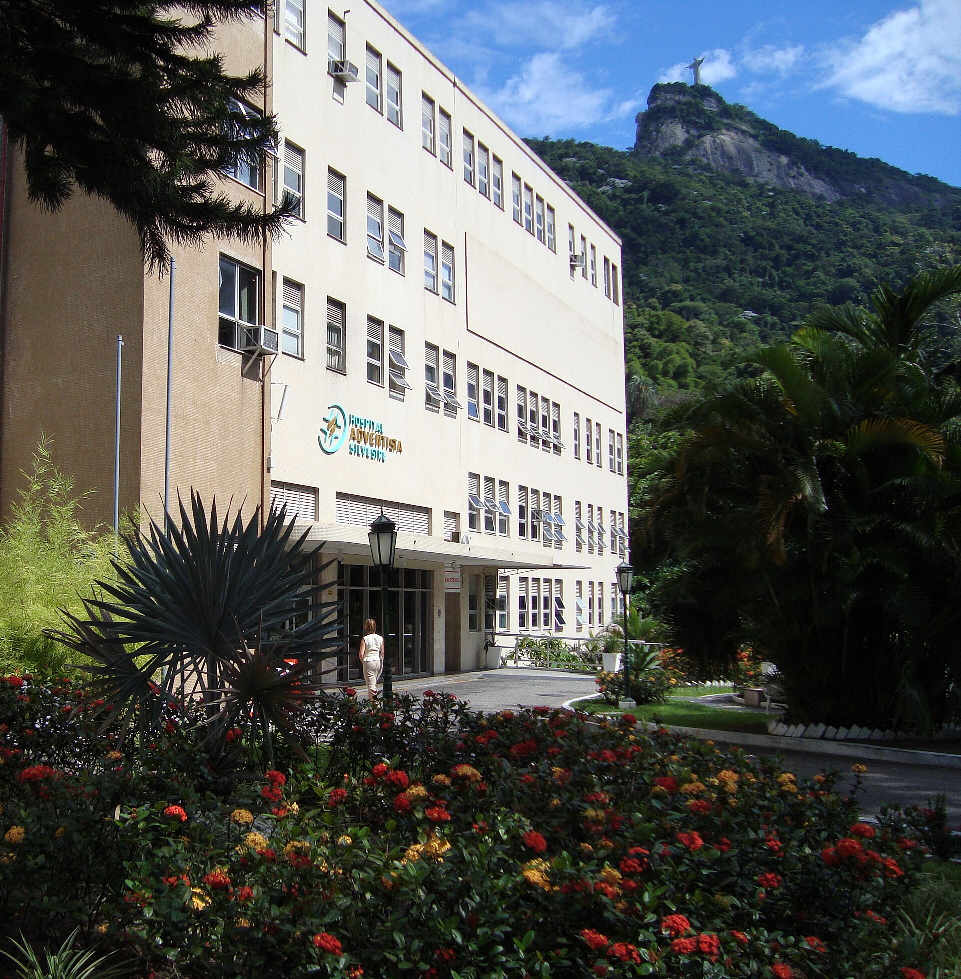 Imagem de referência relacionada a Hospital Adventista Silvestre, item descrito como registro de referência sobre Hospital Adventista Silvestre, organizado a partir de dados estruturados abertos