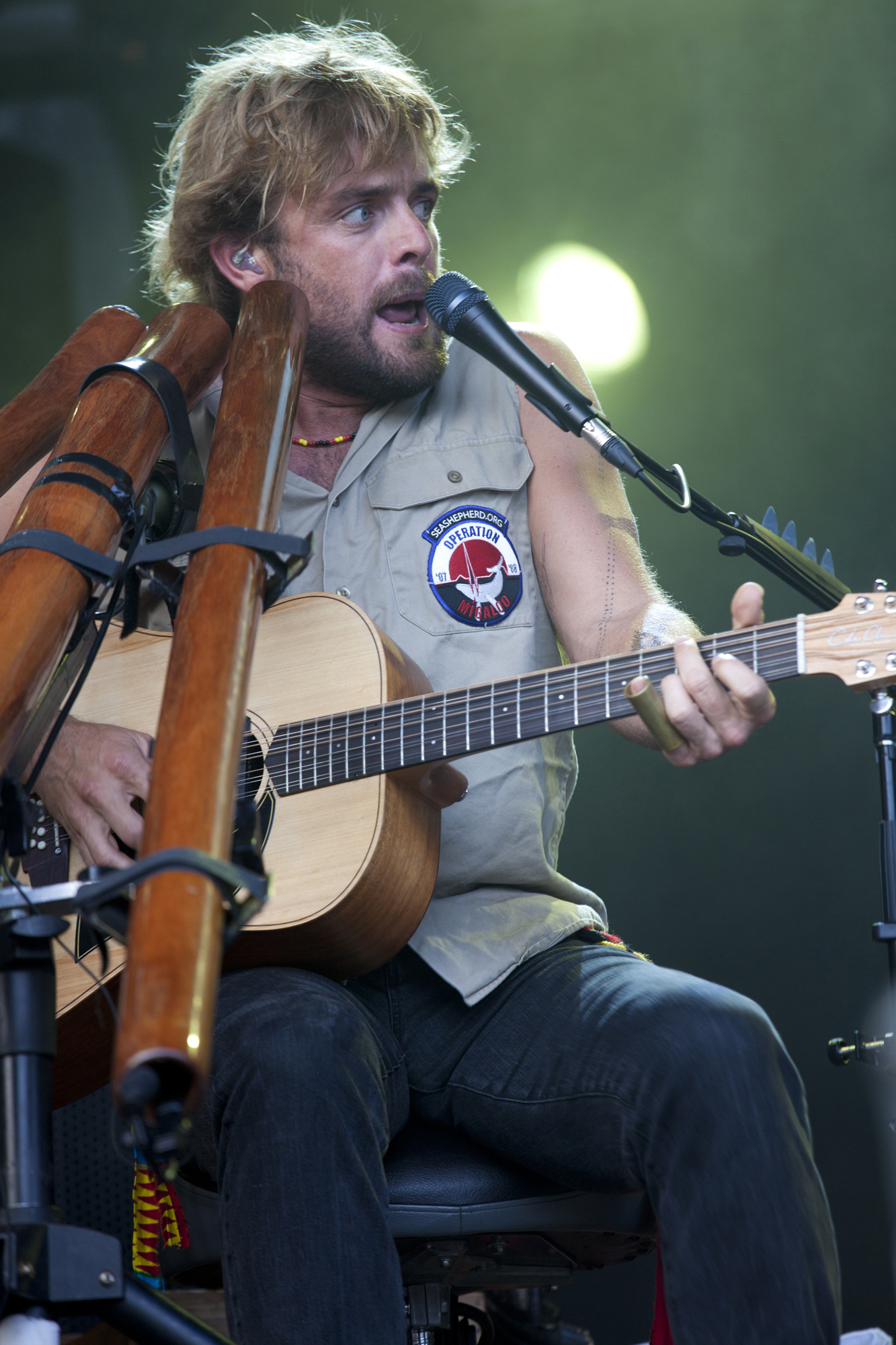 Imagem de referência de Xavier Rudd, descrito nos dados abertos como cantautor australiano
