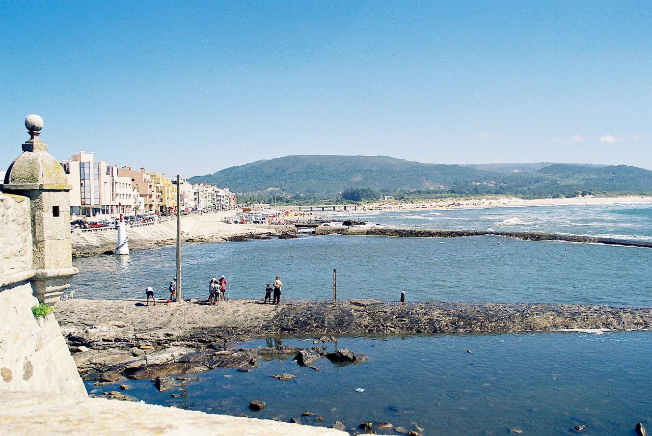 Imagem de referência relacionada a Vila Praia de Âncora, item descrito como vila sede da Freguesia de Vila Praia de Âncora do Município de Caminha