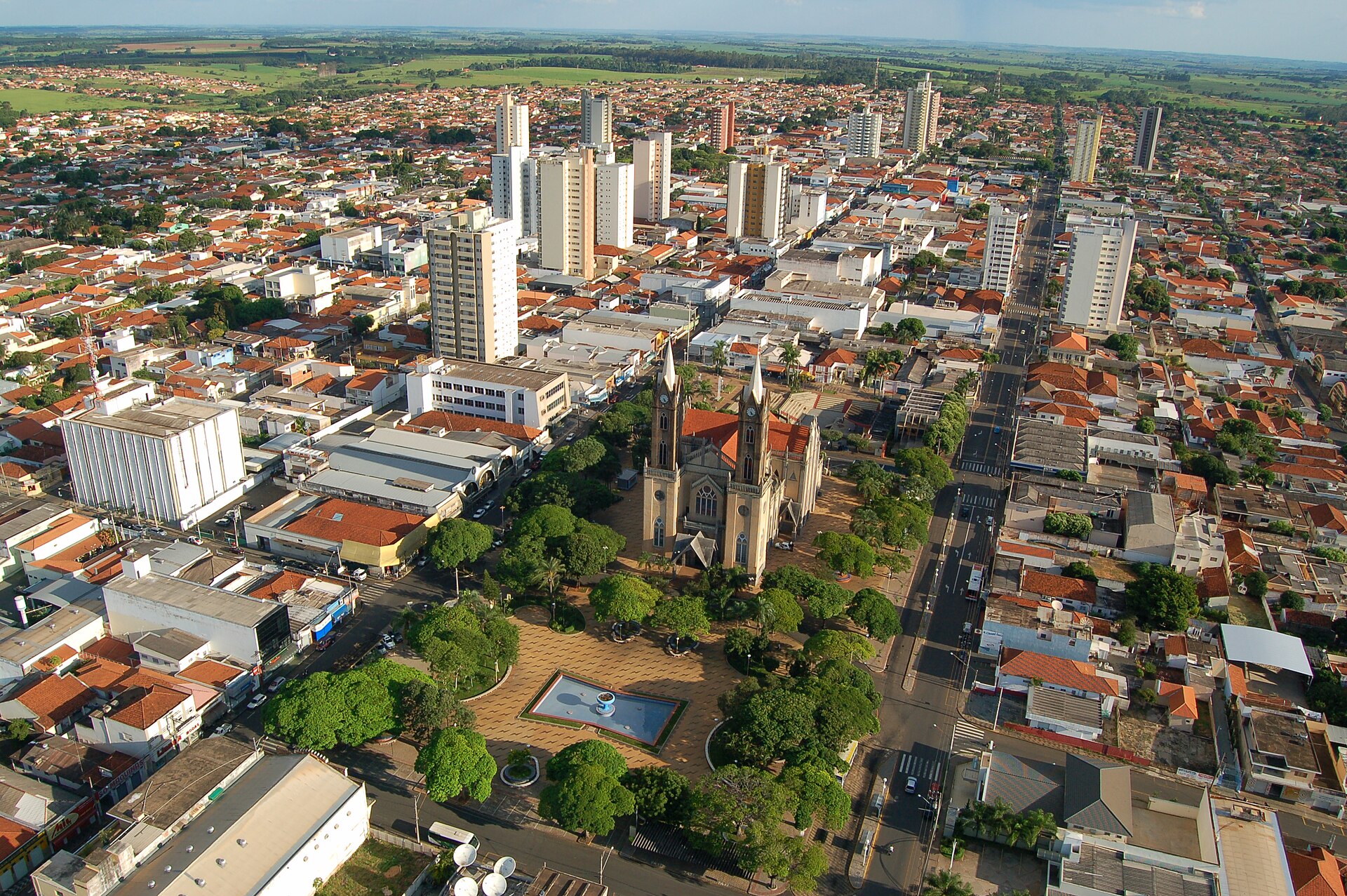 Imagem de referência de Votuporanga, descrito nos dados abertos como município brasileiro situado na região noroeste do estado de São Paulo