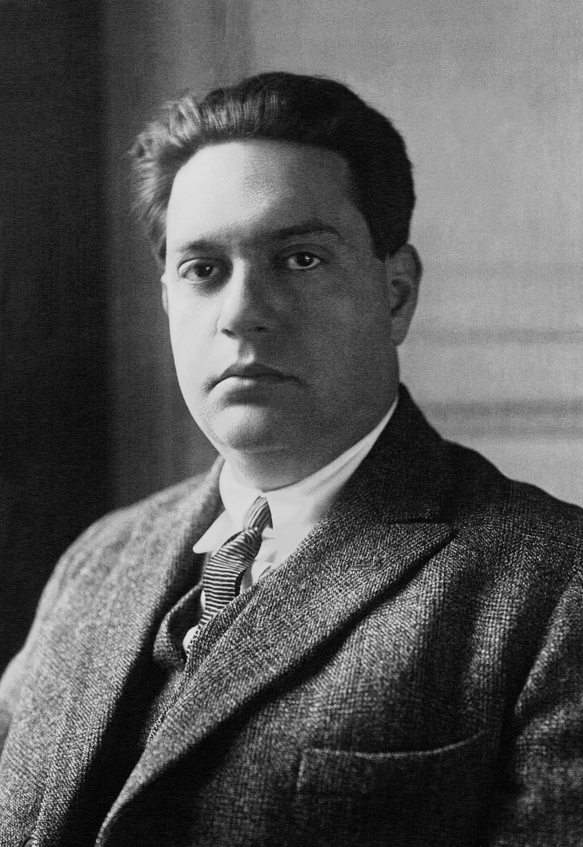 Imagem de referência de Darius Milhaud, descrito nos dados abertos como compositor francês