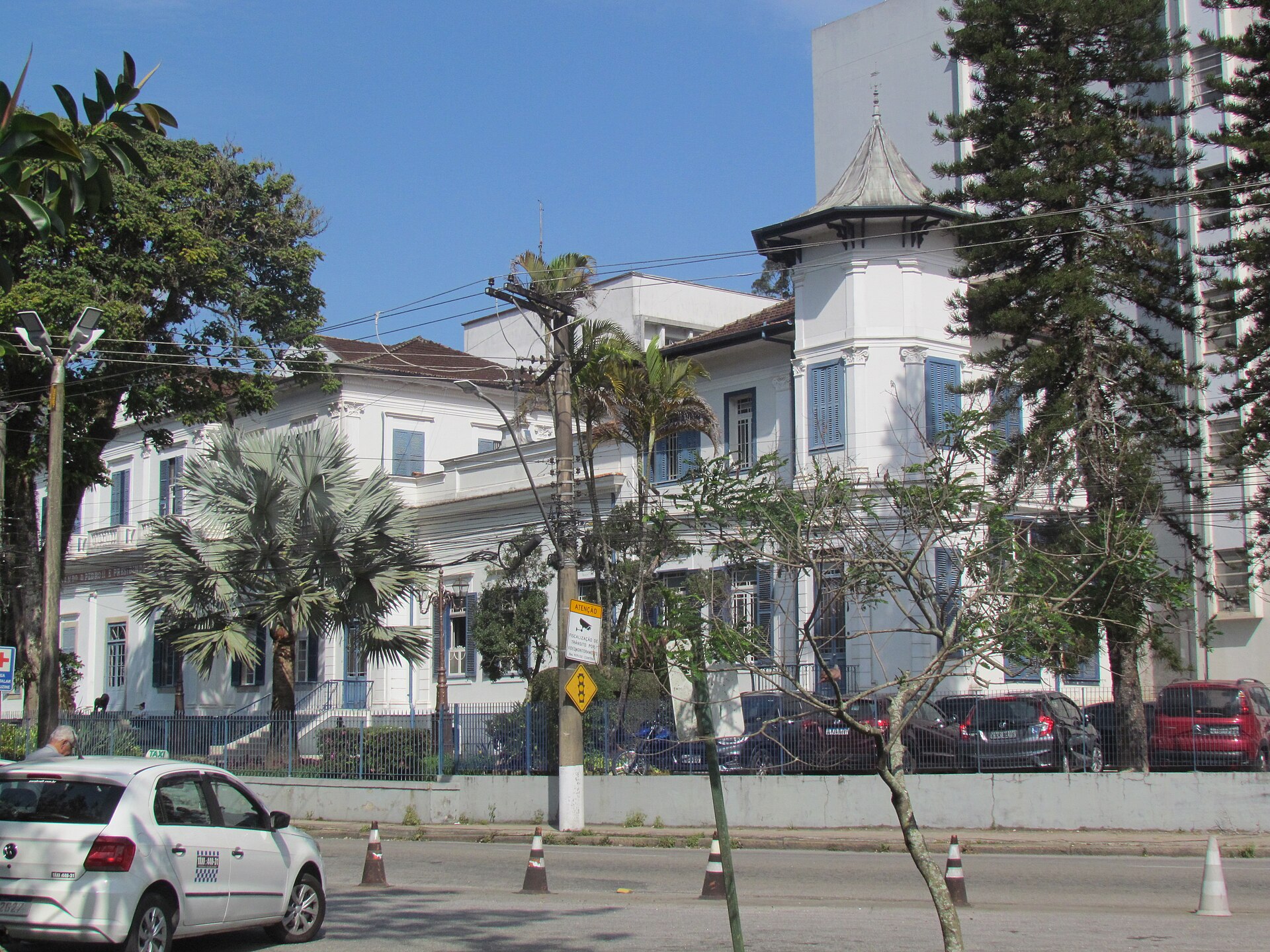 Imagem de referência relacionada a Hospital Santa Teresa, item descrito como hospital no Rio de Janeiro