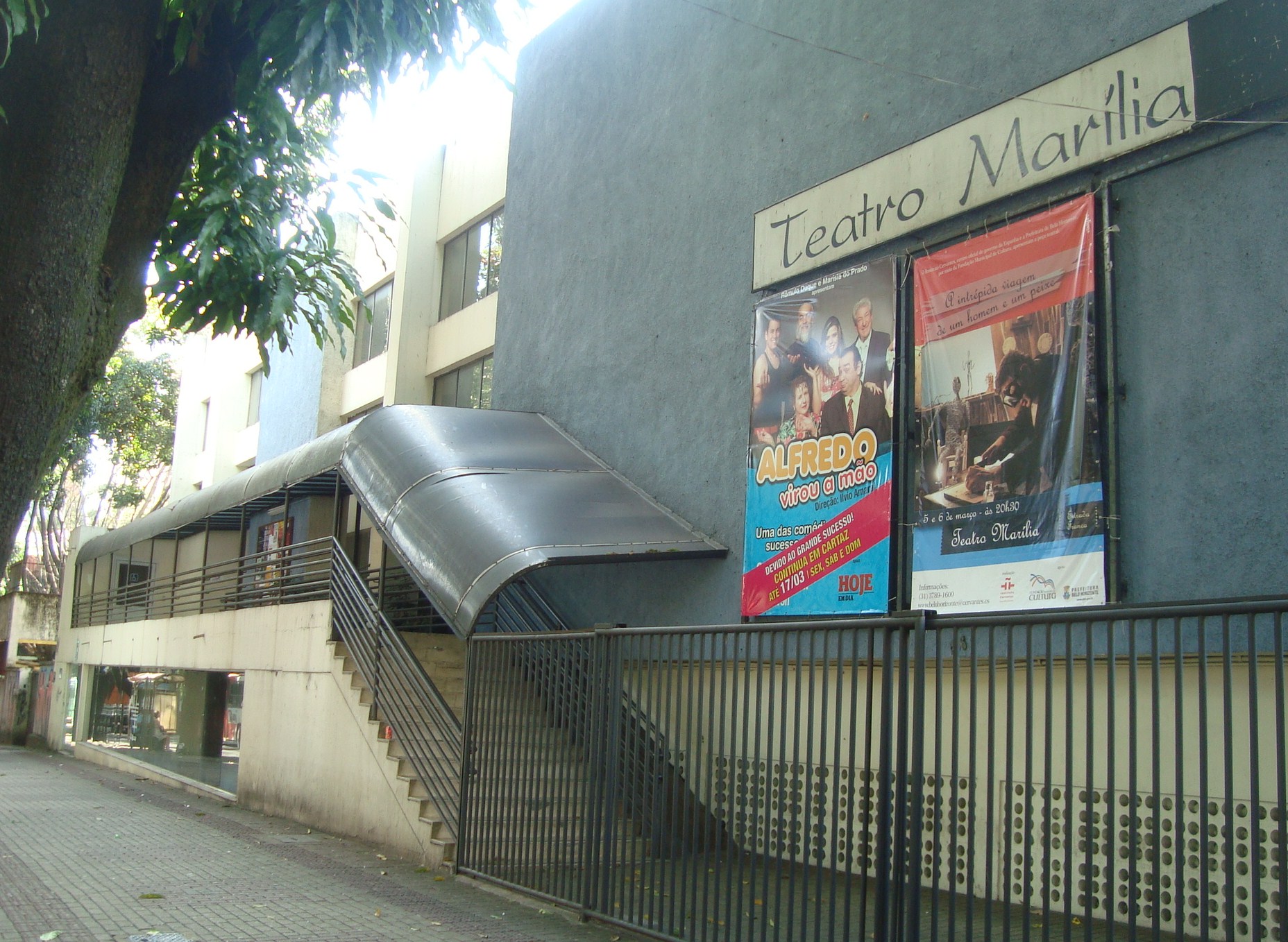 Imagem de referência de Teatro Marília, descrito nos dados abertos como teatro no município brasileiro de Belo Horizonte