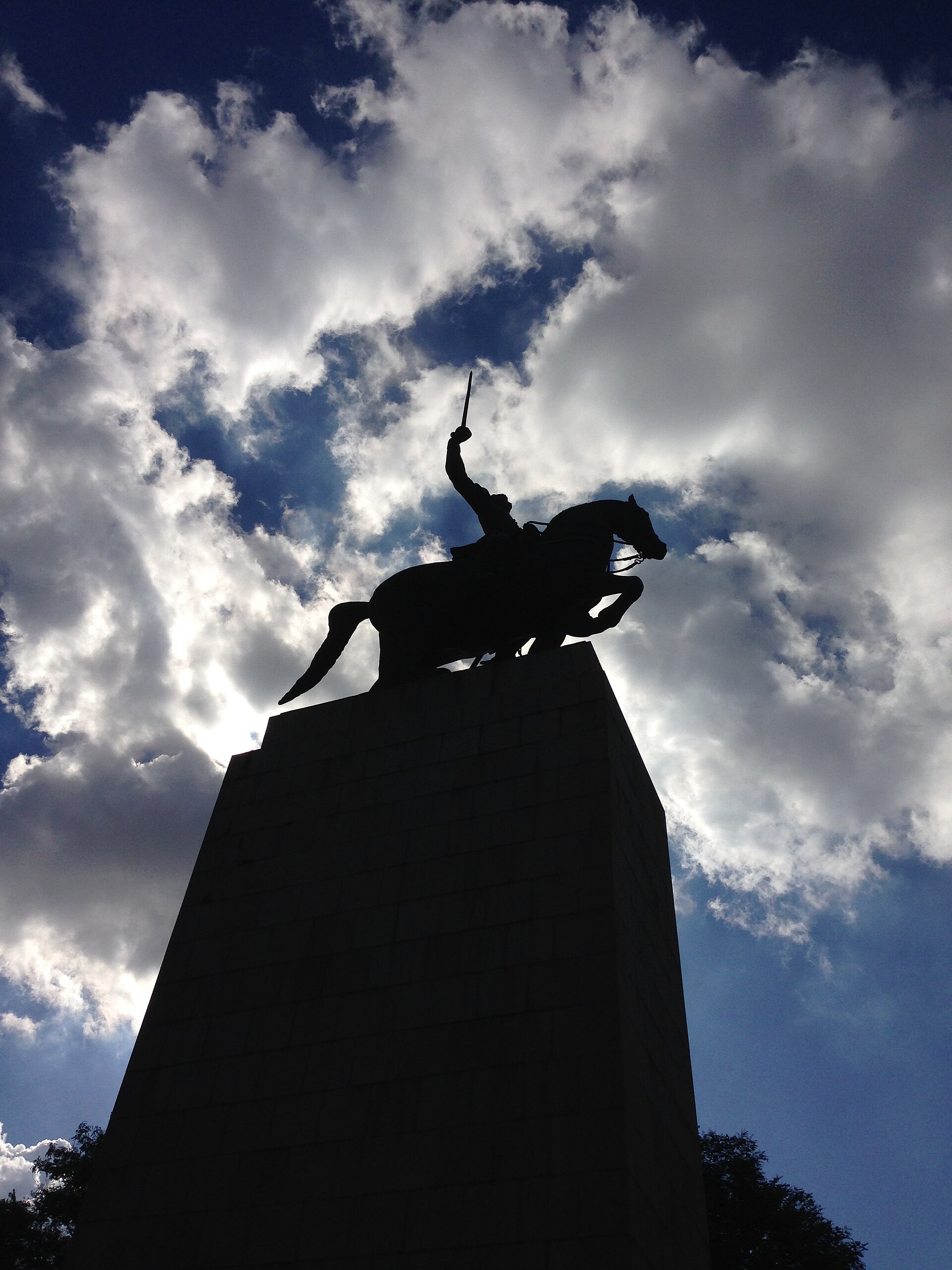 Imagem de referência de Monumento a Duque de Caxias, descrito nos dados abertos como monumento na cidade de São Paulo