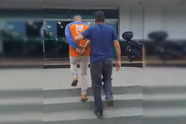 Motorista de aplicativo é preso por estupro de adolescente de 17 anos no DF