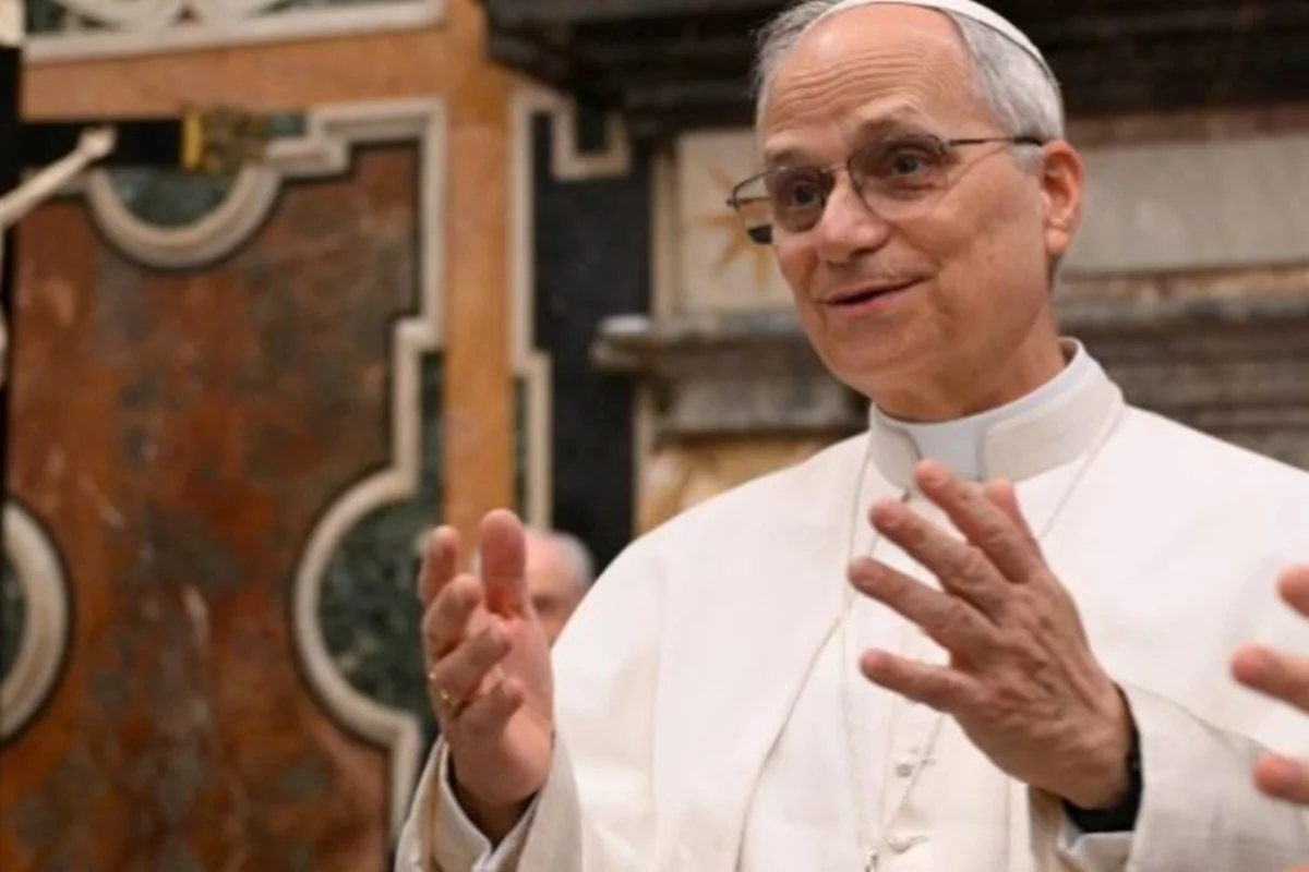 Imagem colorida do papa Leão XVI