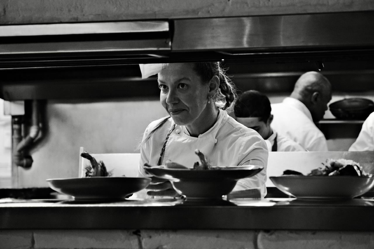 Ana Cremonezi já chefiou cozinhas que sequer previam mulheres
