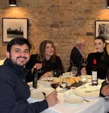 José Antunes Júnior e Rick durante jantar com suas esposas Foto: Reprodução/Instagram