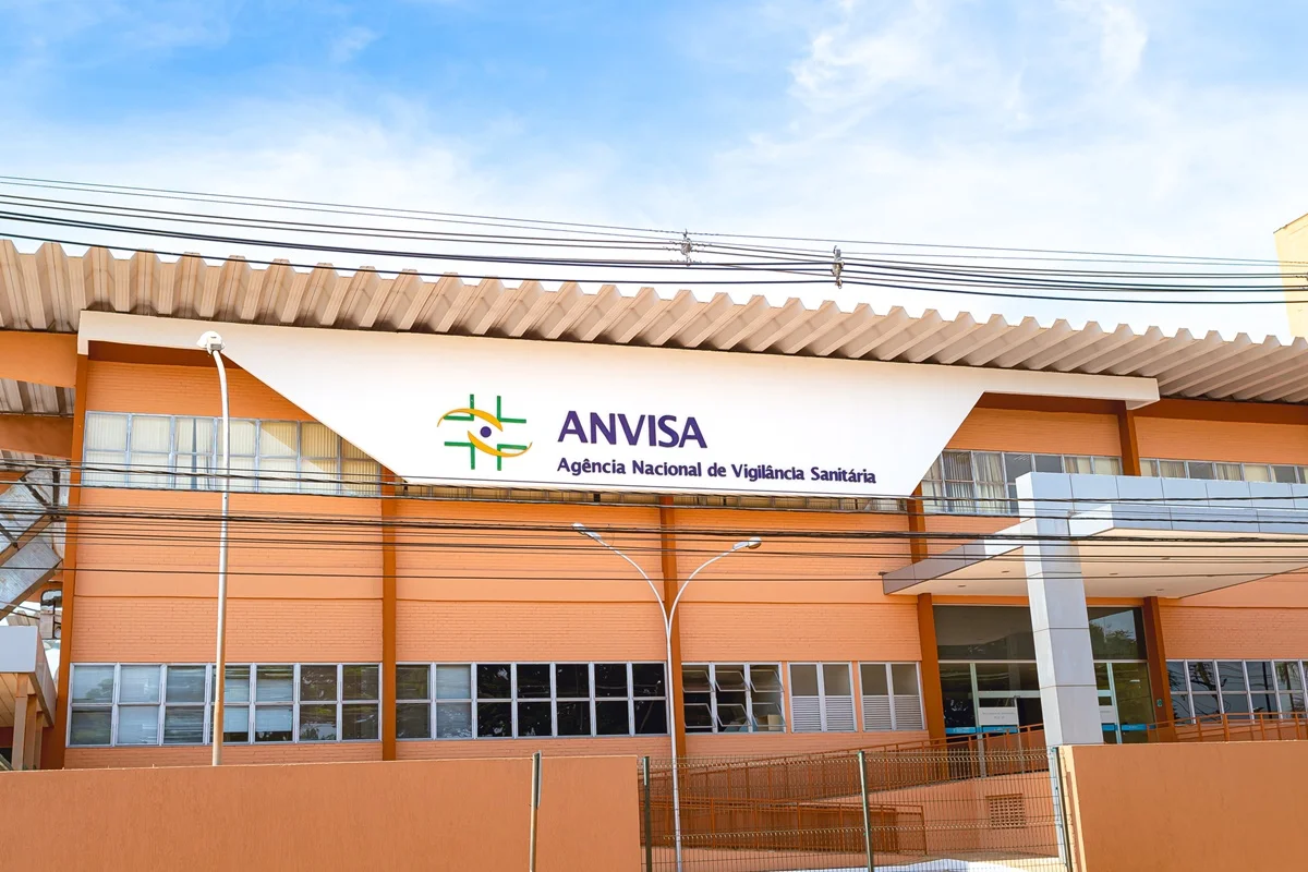 Anvisa determina recolhimento de suplementos vendidos de forma irregular