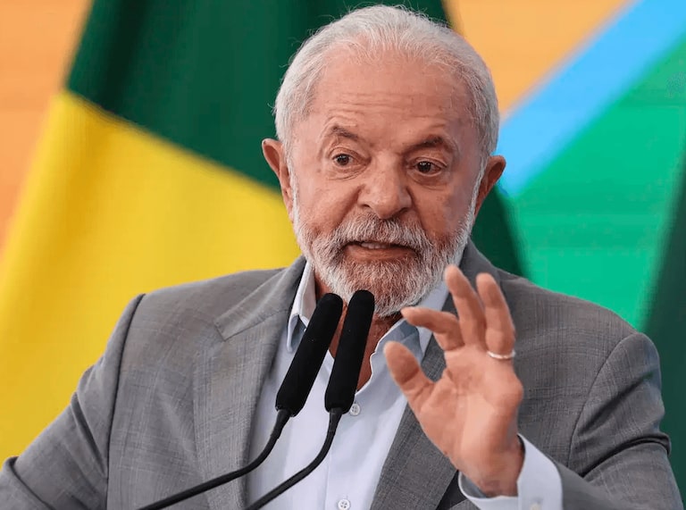 Lula sanciona programa de crédito para compra de carro por motoristas de app e taxistas
