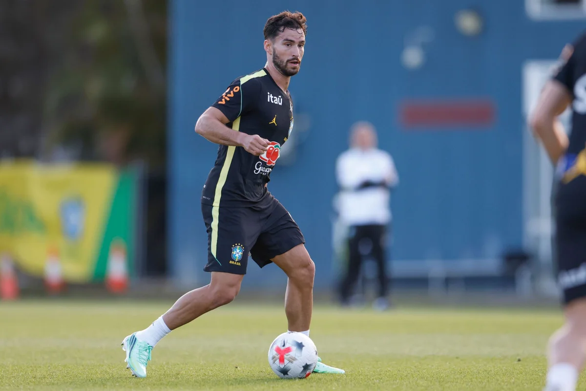 Martinelli exalta chance de atuar na Seleção Brasileira: “É um privilégio”
