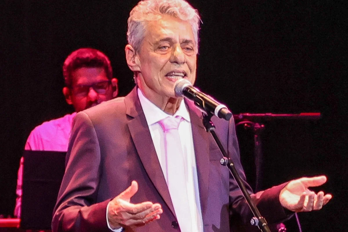 Ameaça de morte: advogados de Chico Buarque revelam detalhes da denúncia - Metrópoles