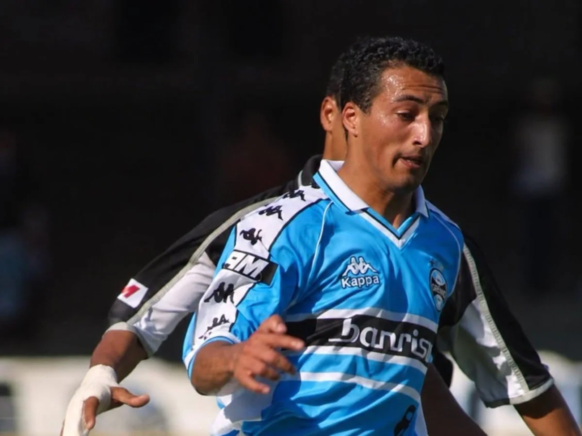 Morre Émerson Leal, ex-volante do Grêmio, aos 46 anos