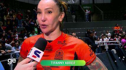 Campeã paulista, Tifanny evita falar em despedida do vôlei: "Ainda vou lutar"