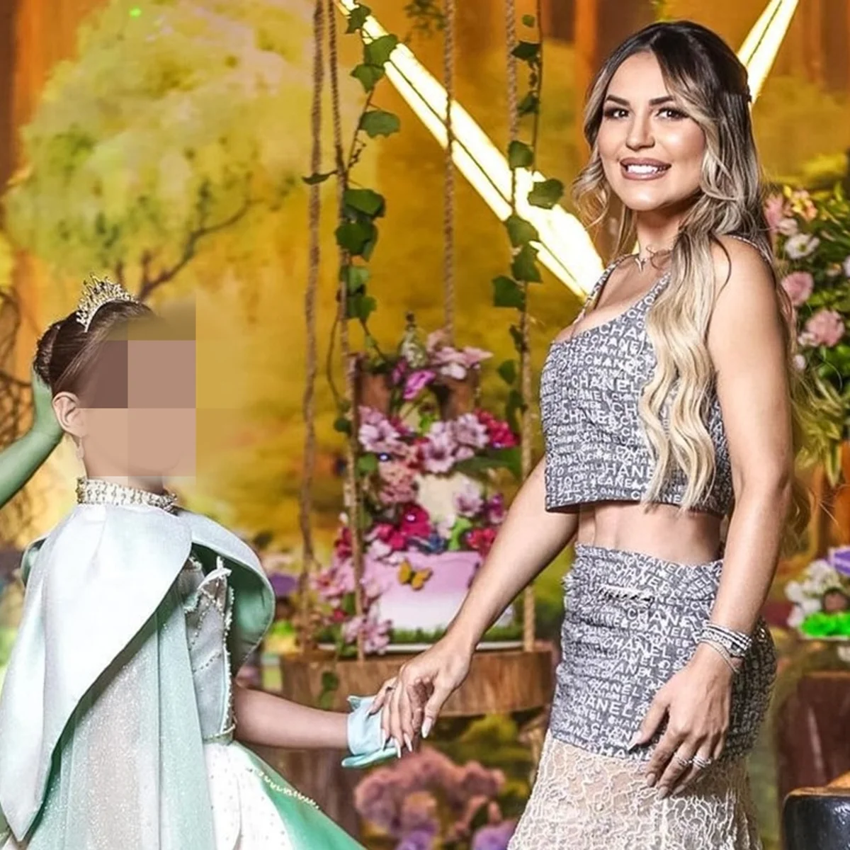 Filha de Deolane teria crise de pânico após decisão contra mãe na Justiça