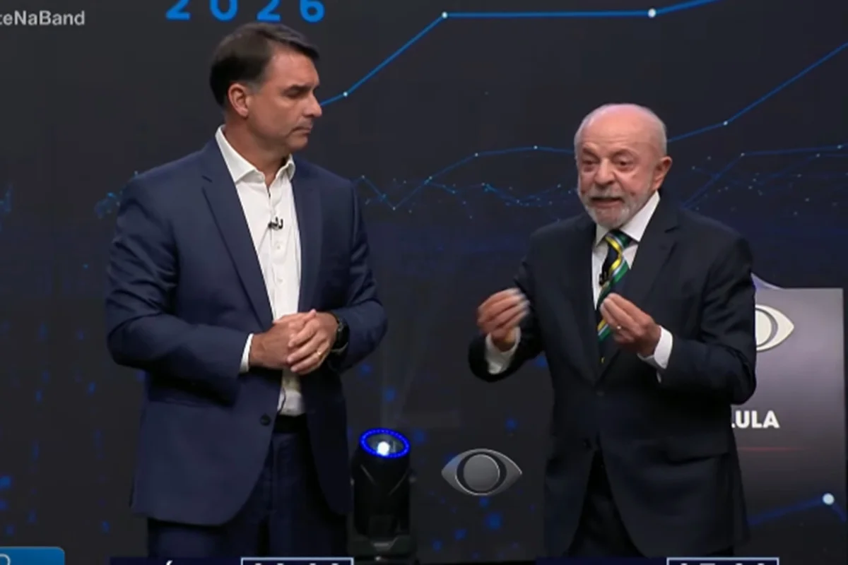 Lula pergunta sobre Dark Horse, e Flávio responde: “Vou te dar cortesia”