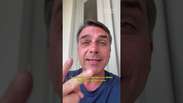 Fl&aacute;vio Bolsonaro nega que acabar&aacute; com Bolsa Fam&iacute;lia e explica sua proposta para o programa #shorts