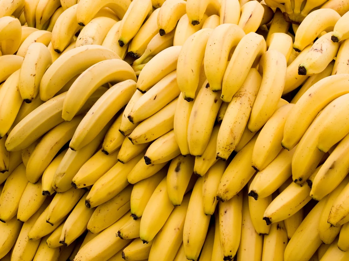 Nutricionista revela 5 truques para evitar que as bananas escureçam