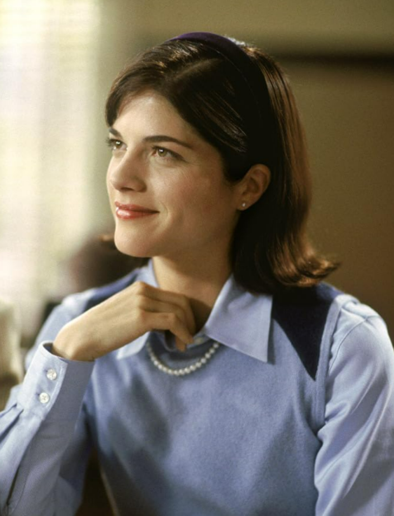 Quem é Selma Blair, atriz de Legalmente Loira acusada de morder tripulantes em voo