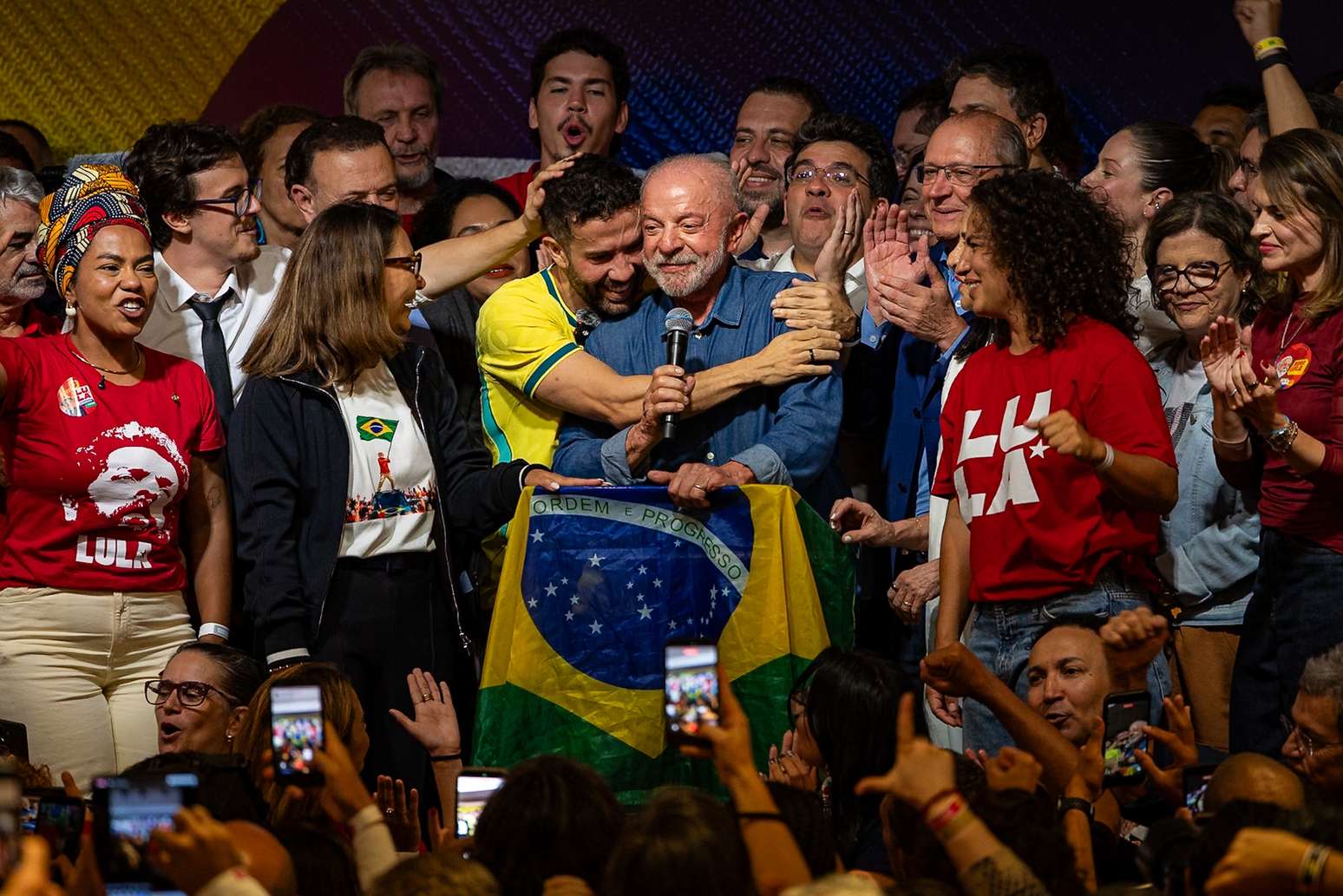 Lula (PT) em primeiro discurso ap&oacute;s ser reeleito Presidente da Rep&uacute;blica