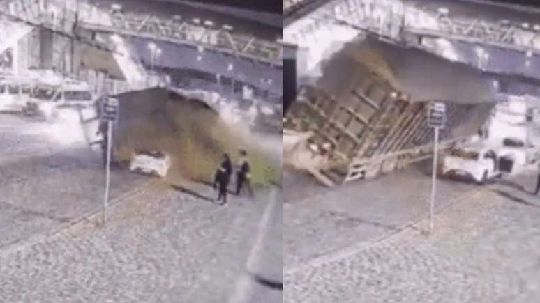 Caminhão carregado de serragem tomba sobre dois carros em Suzano