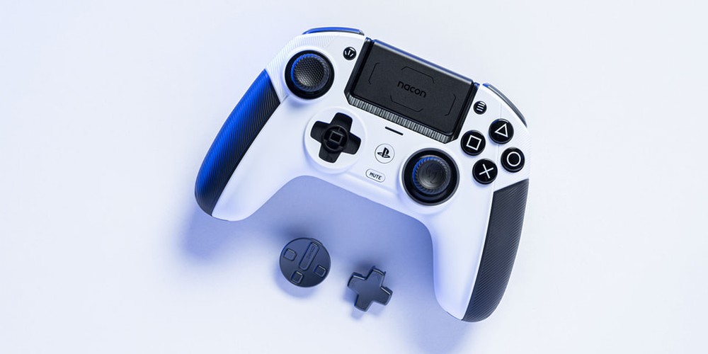 Nacon Revolution 5 Pro funciona sem fio e tem peso ajustável — Foto: Reprodução/Nacon